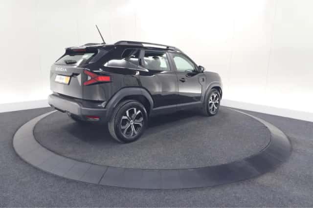 Dacia Duster (2025) thumbnail 5