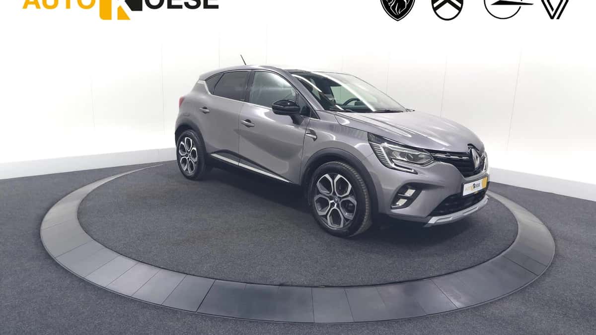 Renault Captur (2021) — foto 1