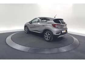 Renault Captur (2021) thumbnail 11