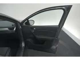 Renault Captur (2021) thumbnail 67