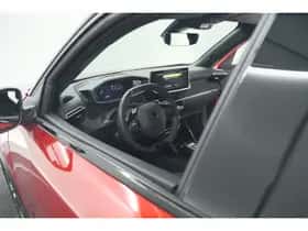 Peugeot 2008 (2024) thumbnail 2