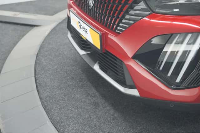 Peugeot 2008 (2024) thumbnail 17