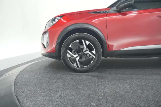 Peugeot 2008 (2024) thumbnail 18