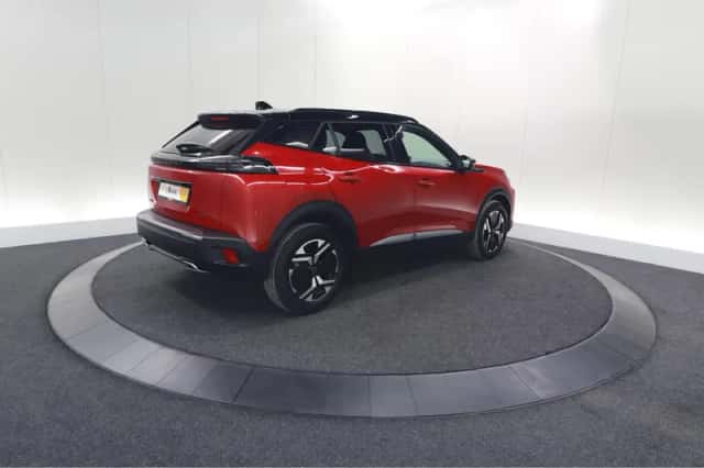 Peugeot 2008 (2024) thumbnail 5