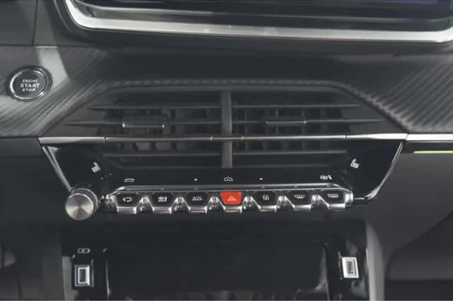 Peugeot 2008 (2024) thumbnail 50