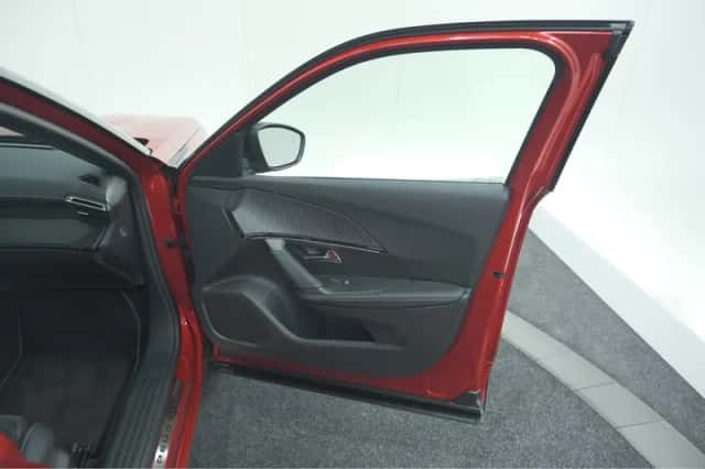 Peugeot 2008 (2024) thumbnail 70
