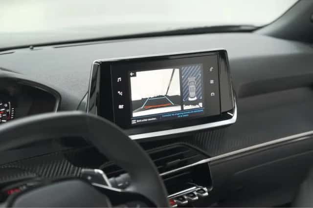 Peugeot 2008 (2023) thumbnail 12