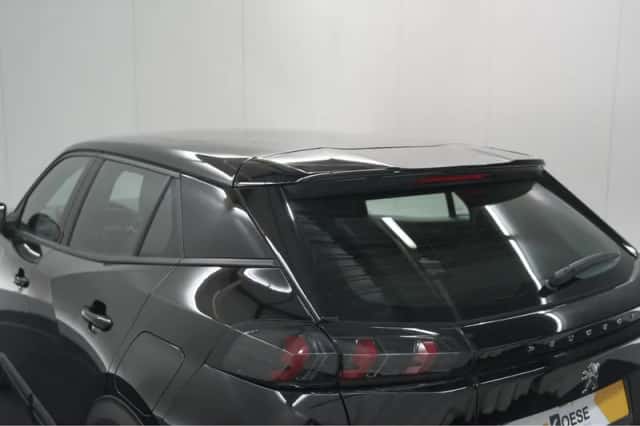 Peugeot 2008 (2023) thumbnail 19