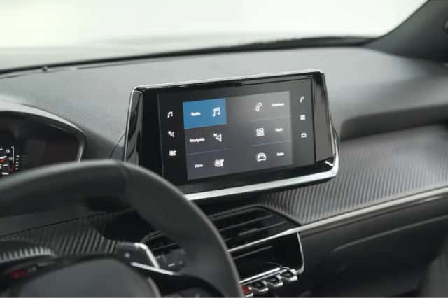 Peugeot 2008 (2023) thumbnail 44