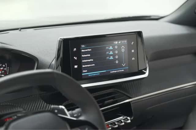 Peugeot 2008 (2023) thumbnail 50