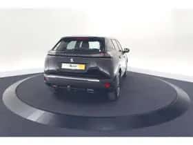 Peugeot 2008 (2023) thumbnail 9