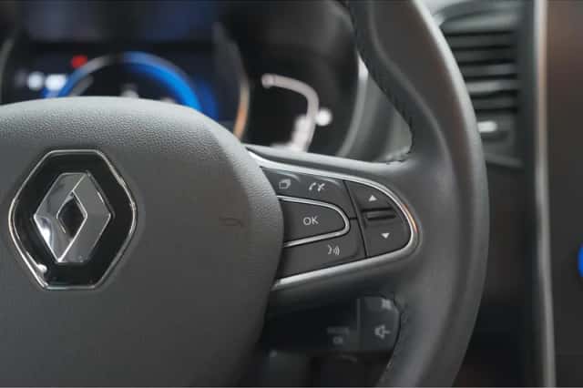 Renault Scénic (2019) thumbnail 35