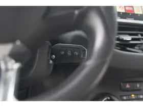 Peugeot 208 (2018) thumbnail 12