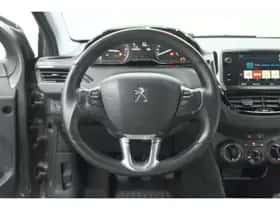 Peugeot 208 (2018) thumbnail 24