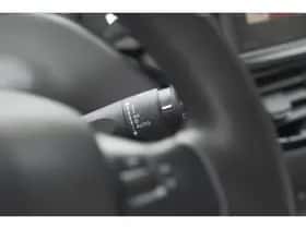 Peugeot 208 (2018) thumbnail 28