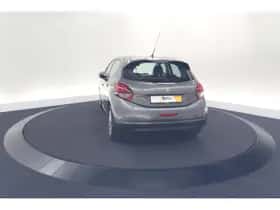 Peugeot 208 (2018) thumbnail 10
