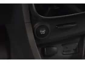 Renault Clio (2019) thumbnail 32