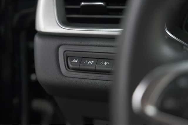 Renault Captur (2020) thumbnail 32