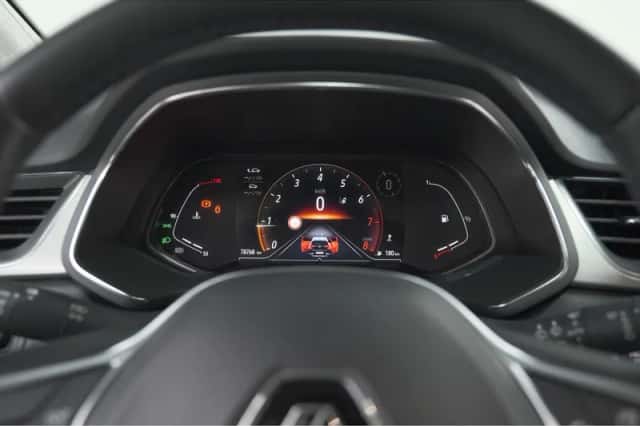 Renault Captur (2020) thumbnail 34