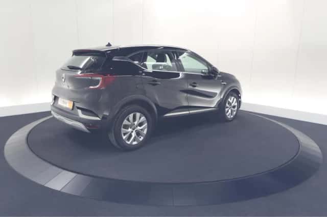 Renault Captur (2020) thumbnail 5