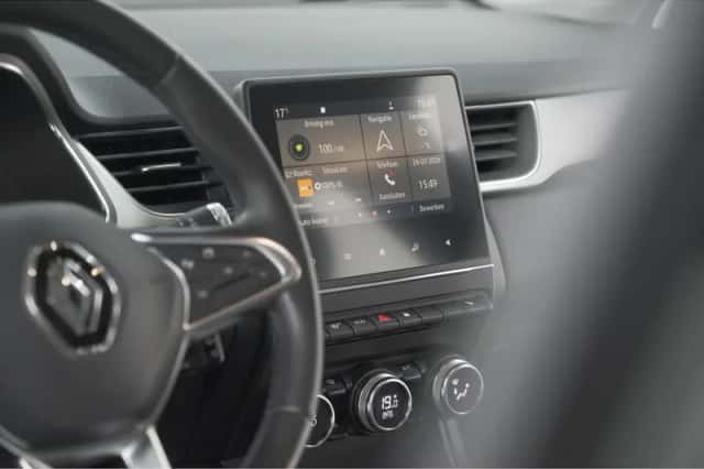 Renault Captur (2020) thumbnail 43