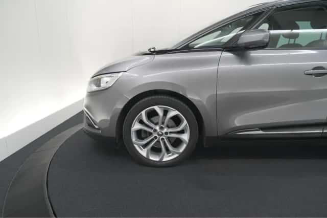 Renault Scénic (2018) thumbnail 11