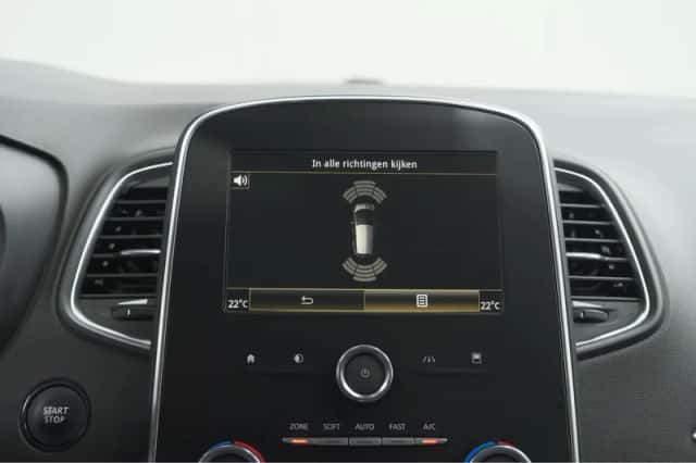 Renault Scénic (2018) thumbnail 13