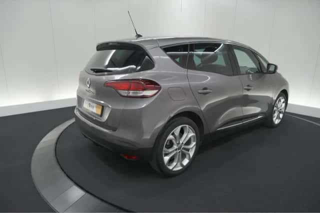 Renault Scénic (2018) thumbnail 14