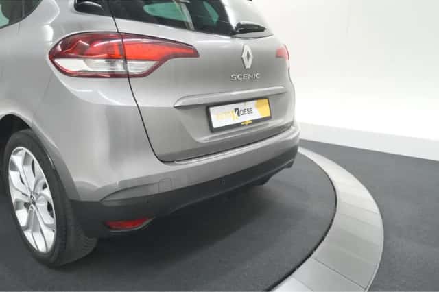 Renault Scénic (2018) thumbnail 15