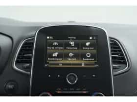 Renault Scénic (2018) thumbnail 37