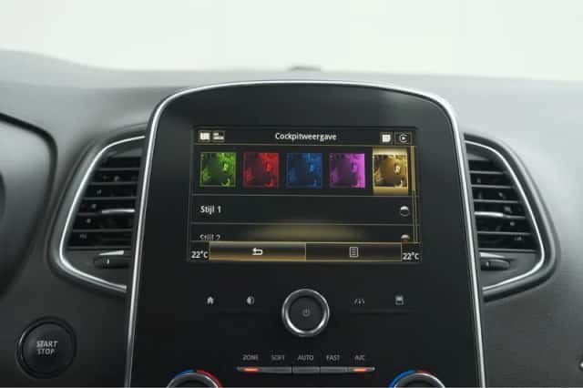 Renault Scénic (2018) thumbnail 43