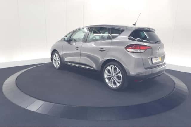 Renault Scénic (2018) thumbnail 47