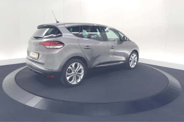 Renault Scénic (2018) thumbnail 7