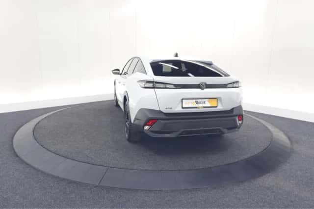 Peugeot 408 (2024) thumbnail 11