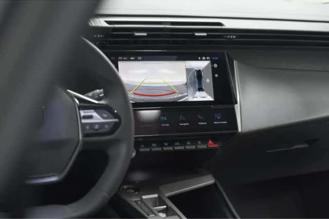 Peugeot 408 (2024) thumbnail 14
