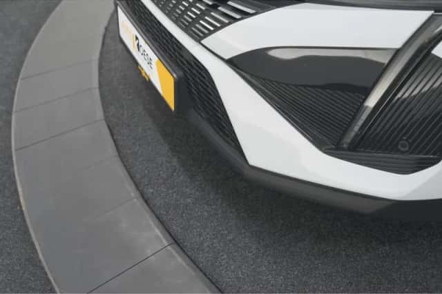 Peugeot 408 (2024) thumbnail 19