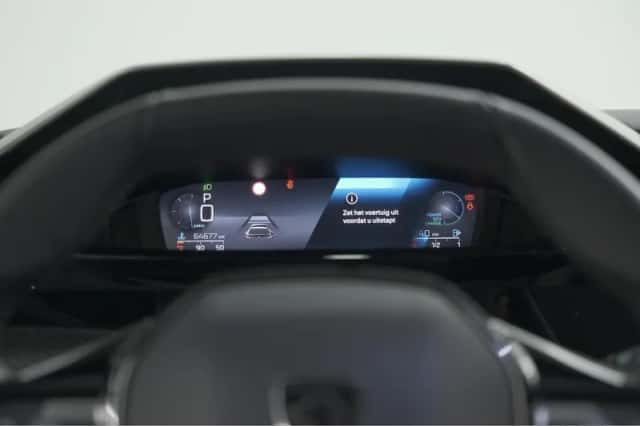 Peugeot 408 (2024) thumbnail 43