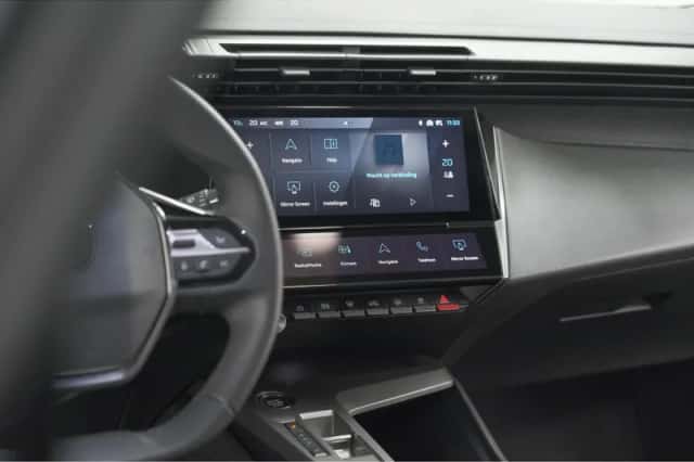 Peugeot 408 (2024) thumbnail 50