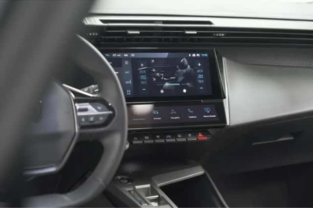 Peugeot 408 (2024) thumbnail 58