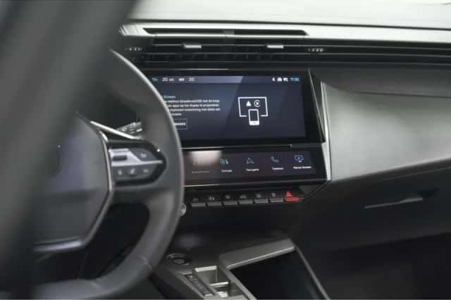 Peugeot 408 (2024) thumbnail 59