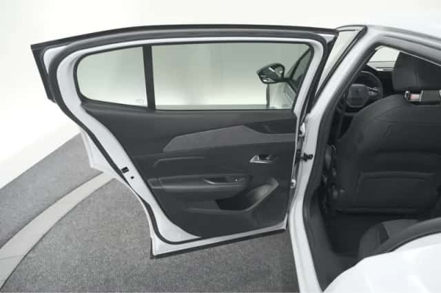Peugeot 408 (2024) thumbnail 68