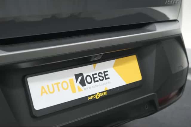 Peugeot 3008 (2025) thumbnail 2