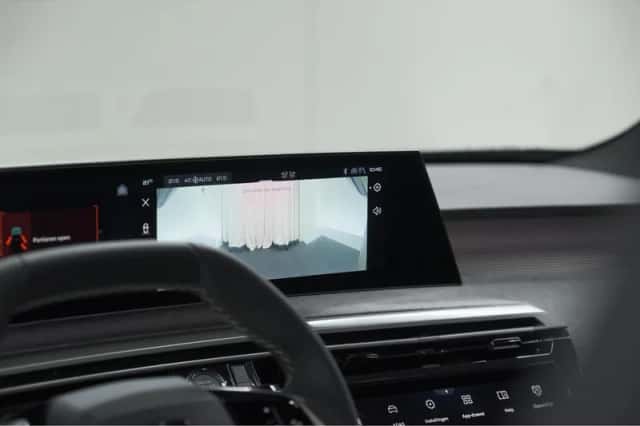 Peugeot 3008 (2025) thumbnail 12