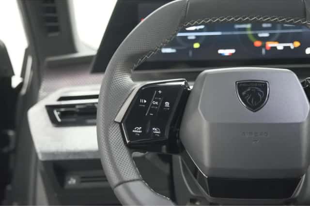 Peugeot 3008 (2025) thumbnail 27