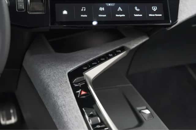 Peugeot 3008 (2025) thumbnail 33