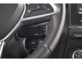 Renault Clio (2023) thumbnail 27