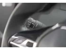 Peugeot 2008 (2021) thumbnail 25