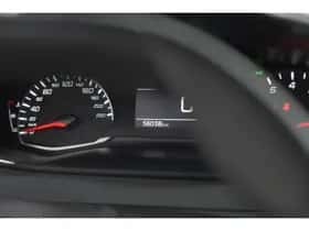 Peugeot 2008 (2021) thumbnail 31