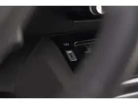 Peugeot 2008 (2021) thumbnail 35