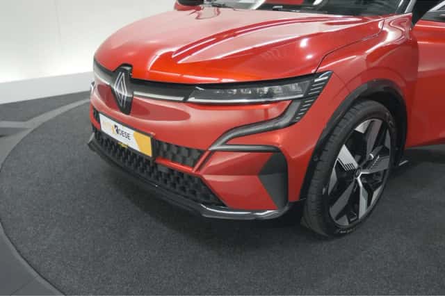 Renault Mégane E-Tech (2023) thumbnail 13